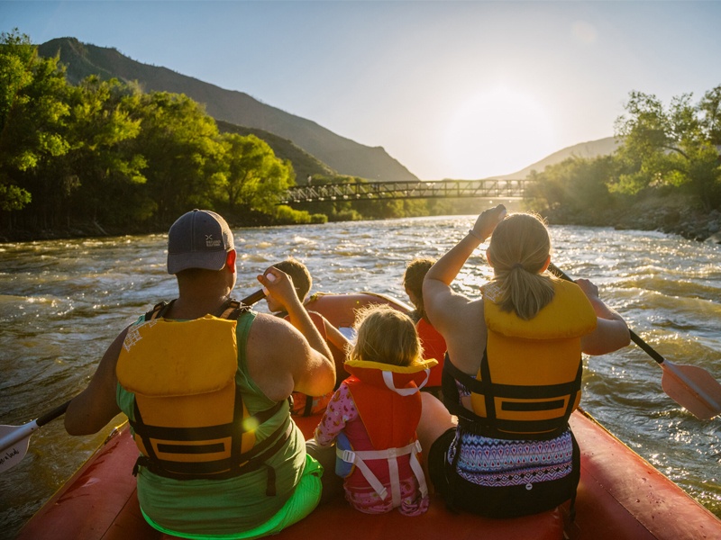 Glenwood Springs family-friendly whitewater rafting